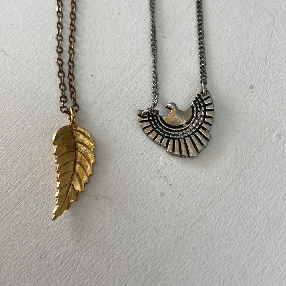 Bundle of 4 boho necklaces - Picture 5 of 5